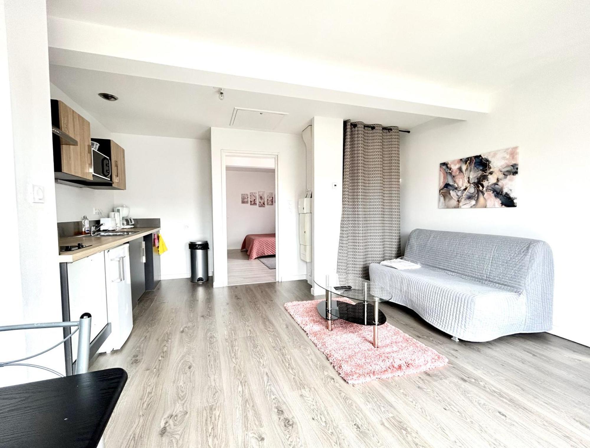 Apartment Du Vignoble A L'atlantique - Montifault Du 2 Au 3 Pieces Le Pallet
